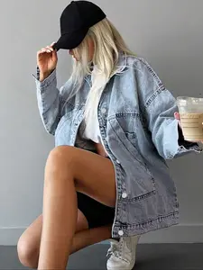 Women's Fitted Denim Jacket, Button Front Pocket Design, Collared Basic Long Sleeve Fall & Winter Womenswear Outerwear, Casual Street Style Aesthetic Coat, Lady
