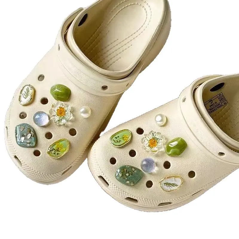 Vintage Boho Forest Style Shoe Decor Pack - Real Dried Flower Inlaid Resin Charms with Pearl & Crystal, Perfect Daily DIY Footwear Accessories  clog sandal  fashionable novelty shoe decoration