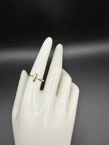 10k Gold Cross Ring Size 8.5 - Elegant and Durable Jewelry for Everyday Wear Classic Design