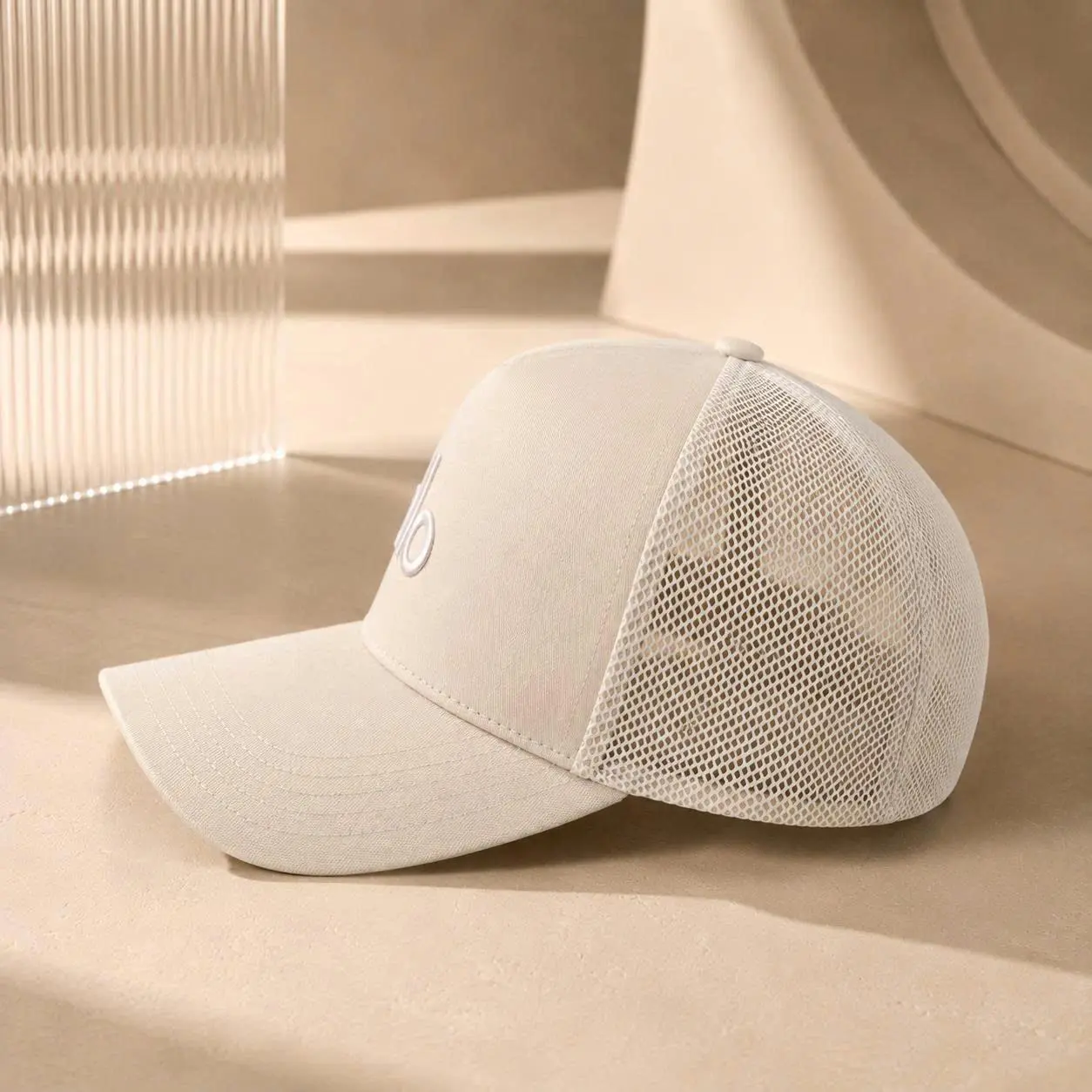 White Mesh Back Baseball Cap with Adjustable Strap and Logo Design for Men and Women