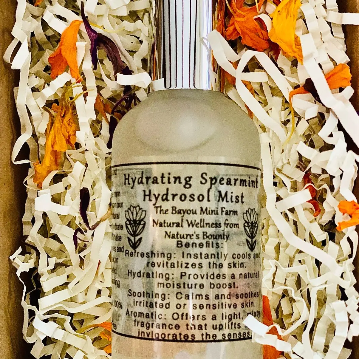 Pure Organic Spearmint Hydrosol Toner for Face and Body Care - Comfort, Antibacterial, Clear