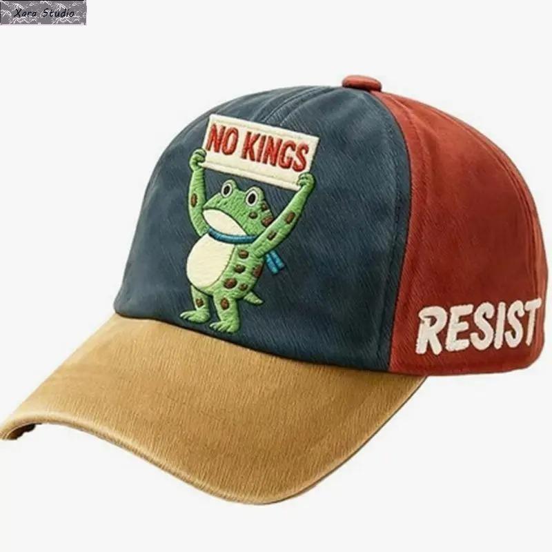 Vintage Frog Print Washed Dad Hat for Men & Women - Soft Cotton Distressed Baseball Cap, Cute Streetwear Low Profile Casual Hat for Everyday Outfit, Nature Lover Gift, Trendy Aesthetic Accessories