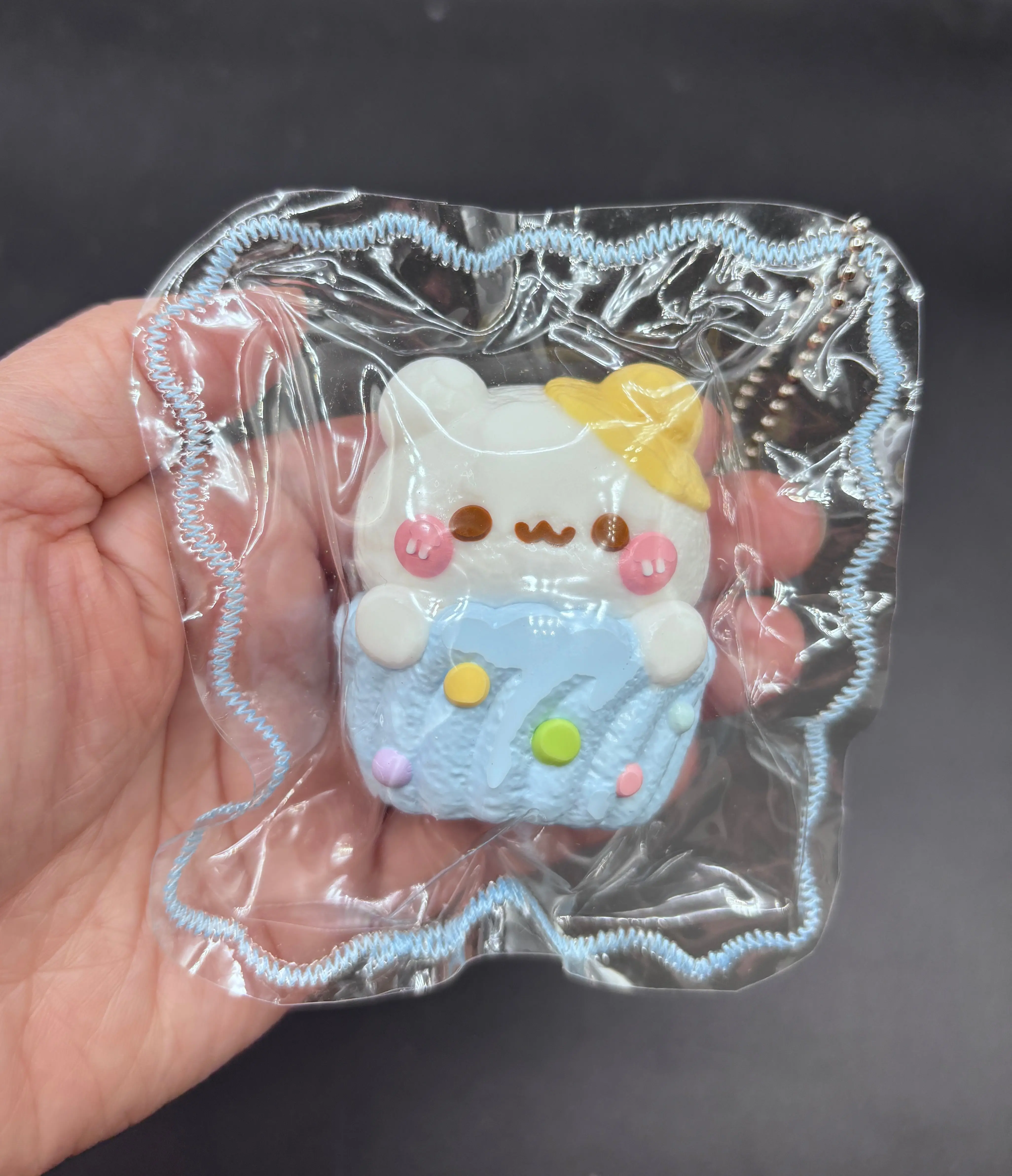 Keychain mini/small hamster cupcake taba cute Keychain mini/small hamster cupcake taba cute
