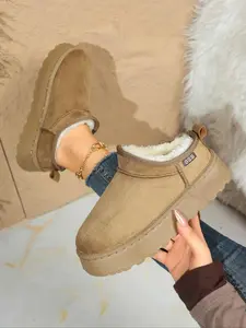 Women's Classic Thick Sole Snow Boots Winter Booties Faux Suede Lined Warm Memory Foam Insole Lightweight Anti-Slip Indoor Outdoor Winter Shoes（gift）