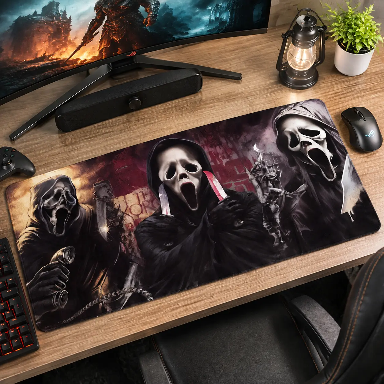 Happy HalloweenTerrifying Ghost Large Gaming Mouse Pad,Aesthetic Desktop Drotection Pad,Washable Rubber Pad Non-Slip Lock Edge Multi-Size Mouse Pad Suitable For Home Office,Good Gift for Family and Friends,Desktop Accessory