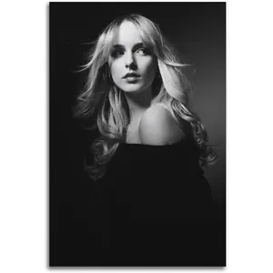 No Framed, Mckenna Grace Poster