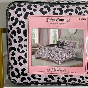 Juicy Couture Queen 4 Piece Comforter Set