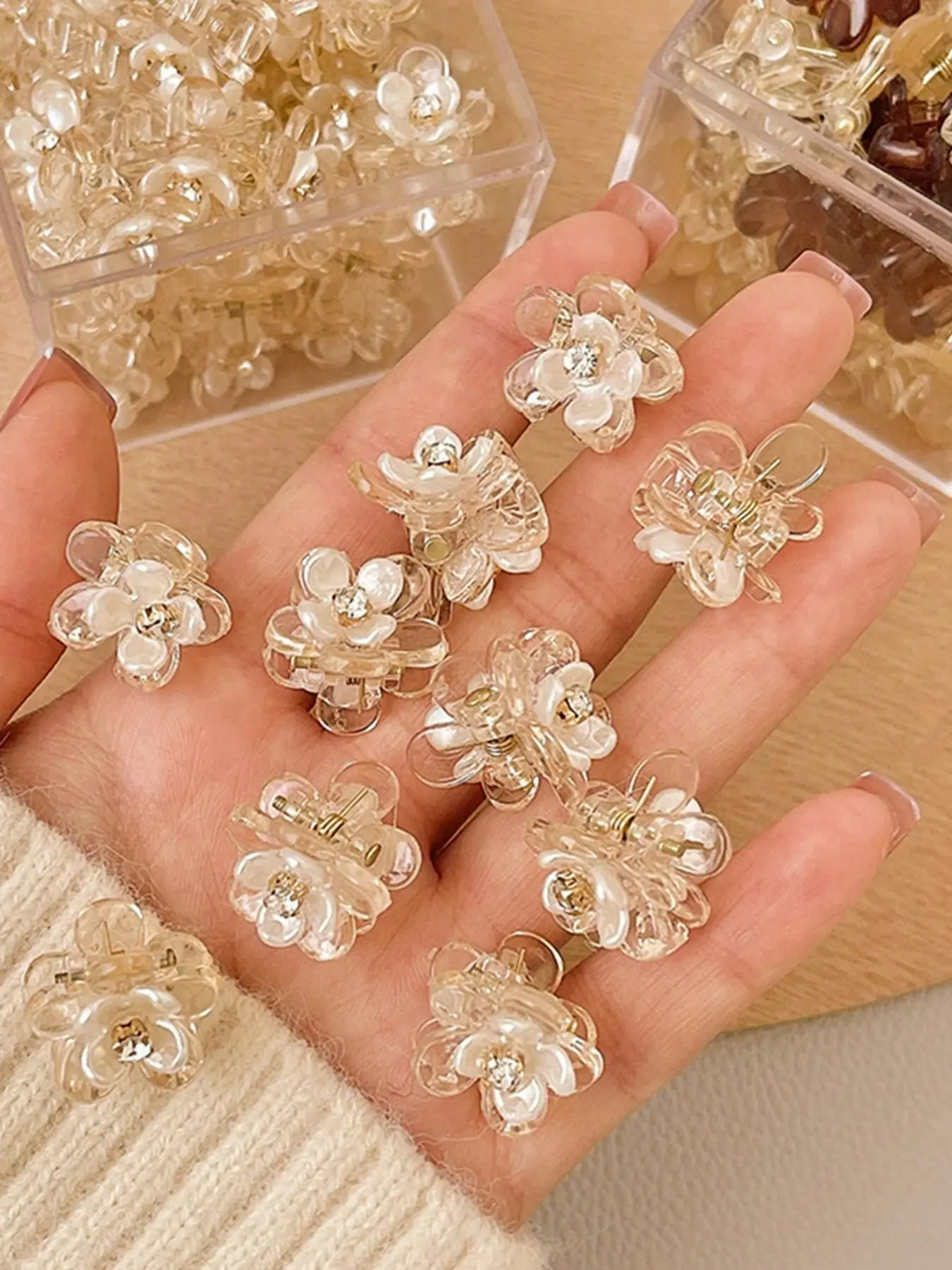 10pcs Rhinestone Mini Camellia Hair Clips, Cute Sweet Style Bangs Hair Claw, Side Hair Clip Accessories for Daily Use, Casual Dates, Commuting, Beach Vacation, Flower Hair Clip, Floral Hair Clips, Decorative Hair Clips