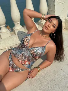 【Plus Size】 Two-Piece Set Plus Size All Over Print Bikini Set, Casual Fashion Chic Swimsuit for Beach Holiday Vacation, Women's Swimwear for All Seasons