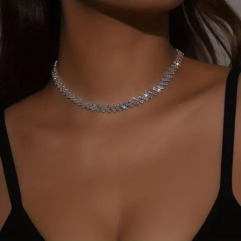Rhinestone Choker Necklace for Women Silver Diamond Choker Necklaces for Women Sparkly Crystal Rhinestone Necklace for Women Silver Chokers for Women Party Prom Wedding Jewelry Accessories
