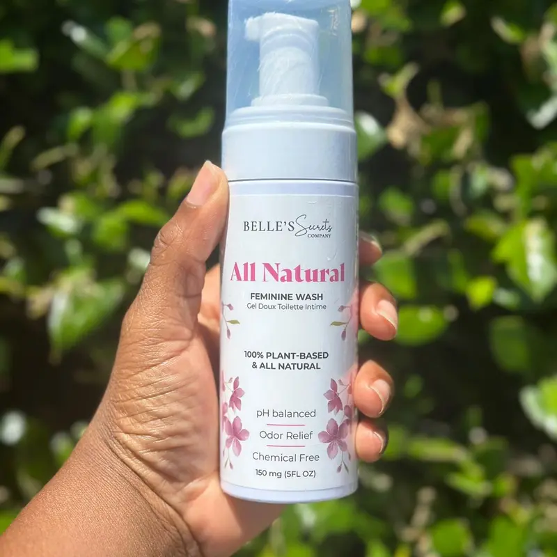 BELLE'S SECRETS Organic Plant-Based Feminine Intimate Wash Liquid, Cleanser, pH-Balanced pH Wash Single Item