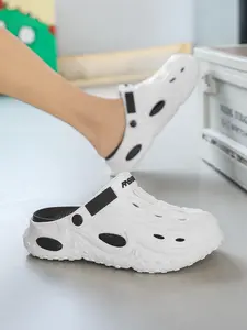 2026 Men's New Summer Trendy Color Block Raised Dot Design Clogs, Thick Sole Non-slip Breathable Outdoor Beach Daily Dual-wear Slippers