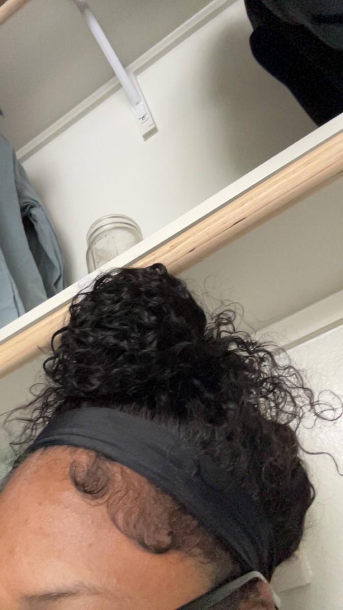 Item: kinky Curly Wig, 18"