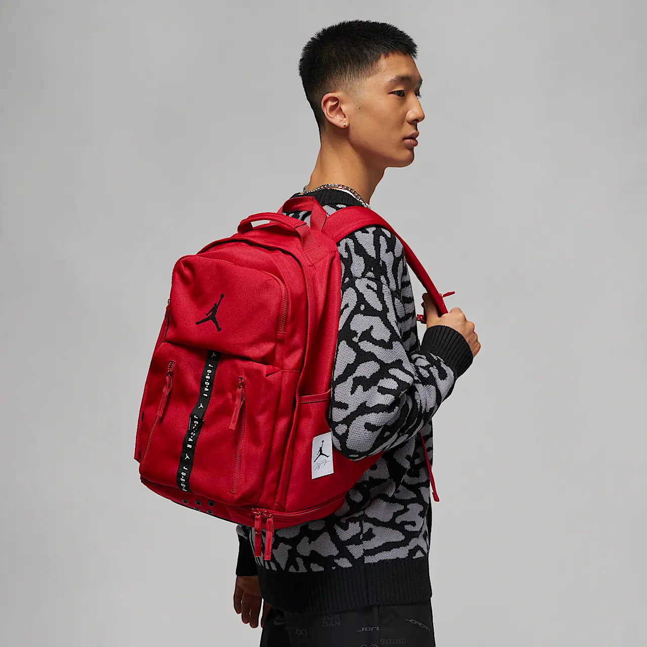 Nike Jordan Sport Backpack Gym Red 9A0743-R78, Sports and Everyday Backpack, Spacious Main Compartment, Multiple Storage Pockets, Adjustable Shoulder Straps, Durable Design, Gym, School and Travel Bag