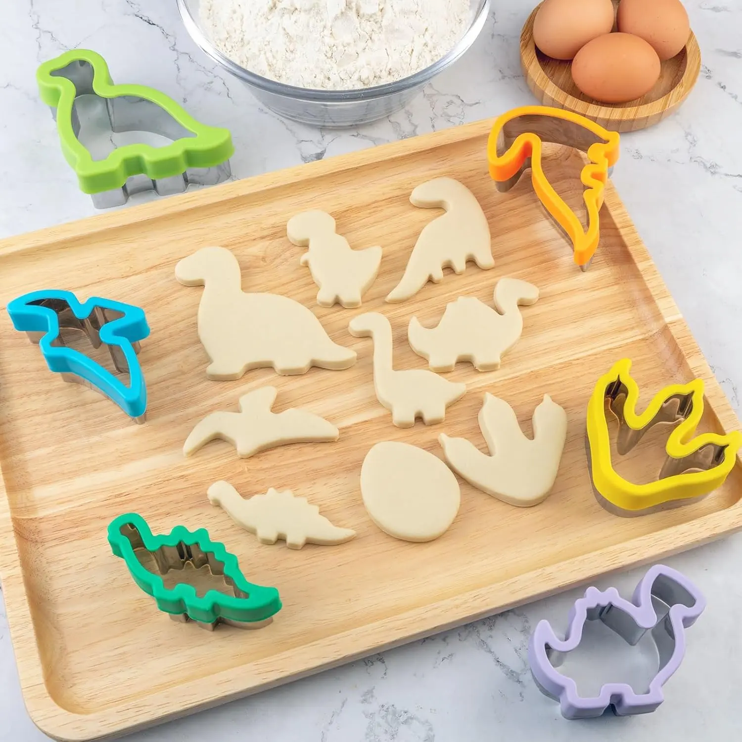 Cute Animals Shaped Sandwich Cutter and Sealer 5-Piece Bakeware Set, Multiple Types Cartoon Bread Embossing Molds, Multipurpose Kitchen Tools for Beginners & All Ages Household Use, Baking, Five Pieces