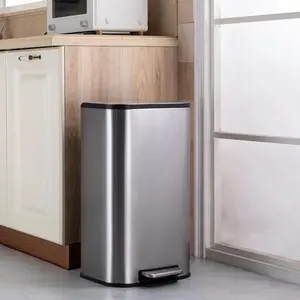 30L Stainless Steel Garbage Can with Lid, Step-On Pedal and Inner Bucket, Rectangular Trash Can for Kitchen,Silver