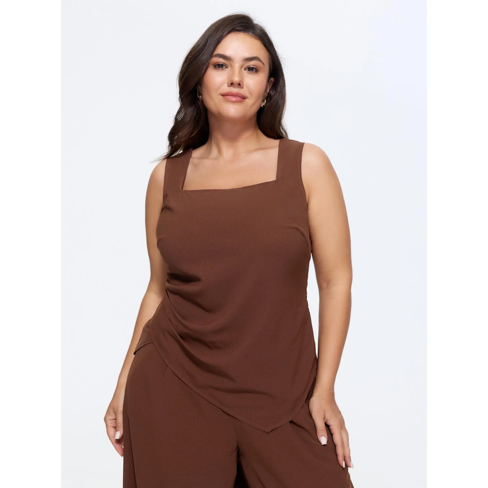 BLOOMCHIC Women's Plus Size Solid Polyester Fabric Tank Top - Smooth Lady Garment, Side Ruched, Asymmetrical Hem, Sizes M-6X, 2026 Summer Style, Basic, Fit, Sleeveless, Side Ruching, Plus Size Clothes, Casual