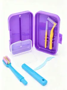 This comprehensive orthodontic care kit includes a dedicated orthodontic toothbrush, interdental brushes, space brushes, orthodontic bite blocks, and a remover for clear aligners, all in one. The orthodontic toothbrush can thoroughly clean