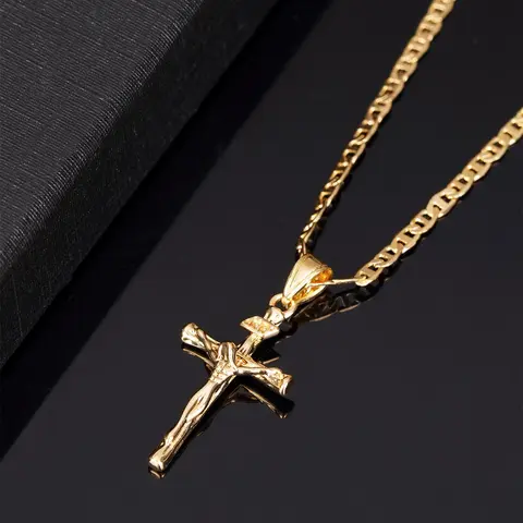 Cross Pendant Necklace for Women & Girls, Cross Design, Cross Charm Necklace, Dainty Cross Necklace, Jewelry for Party, Daily Clothing Decor, Trendy All-match & Exquisite Jewelry for Birthday Gift, Cuban Link Necklace, Cross Chain Design