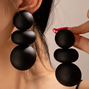 Exaggerated Metal Geometric Earrings, Elegant Stud Design, All Season Wear, No Choking Hazard, Batch#990416