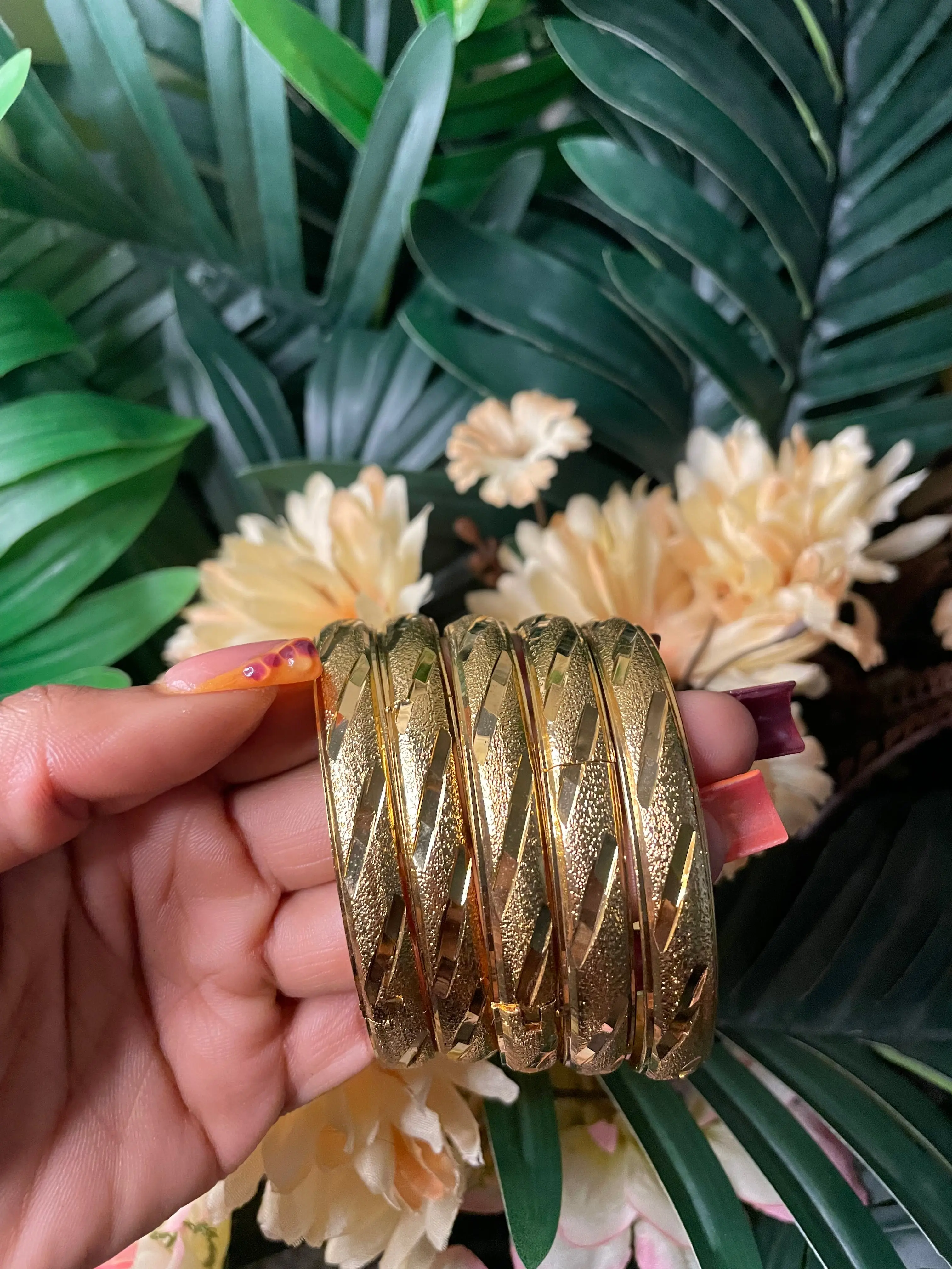 Goldy bangles Goldy bangles