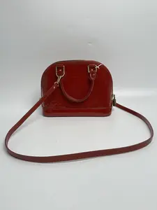 Pre-owned Louis Vuitton leather Crossbody Bags Alma BB Monogram Vernis Crossbody Bag SH374LV