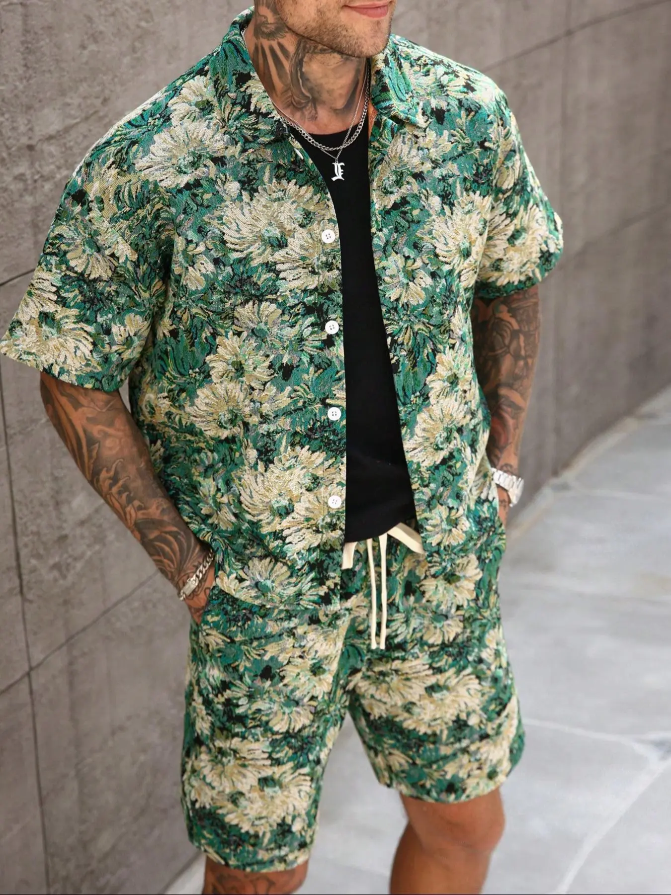 Men's Summer Tropical Floral Short-Sleeve Shirt and Shorts Set, Woven Jacquard Fabric Casual Outfit for Warm Weather