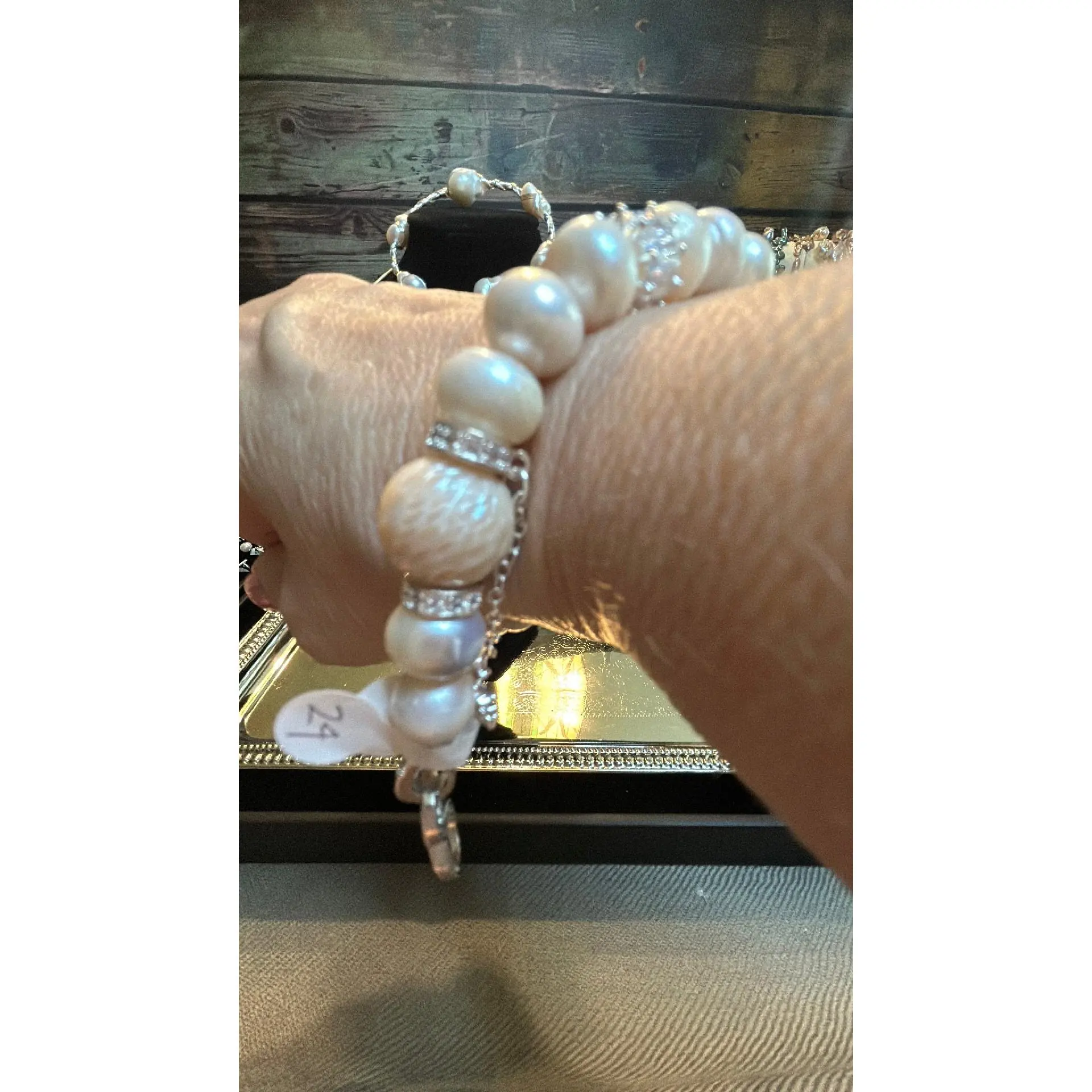 Freshwater pearls with white dragon scale pearl & crystal bracelet