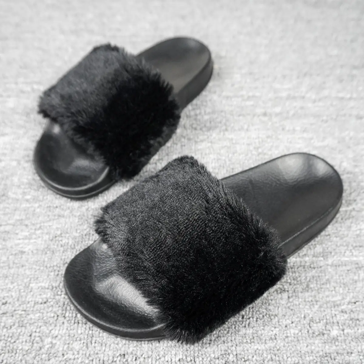 Fur Slides for Women, Black Slip-On Open Toe Shoe with a Comfortable Thick Platform EVA Sole for Indoor Outdoor Wear, Slippers For Women, Footwear