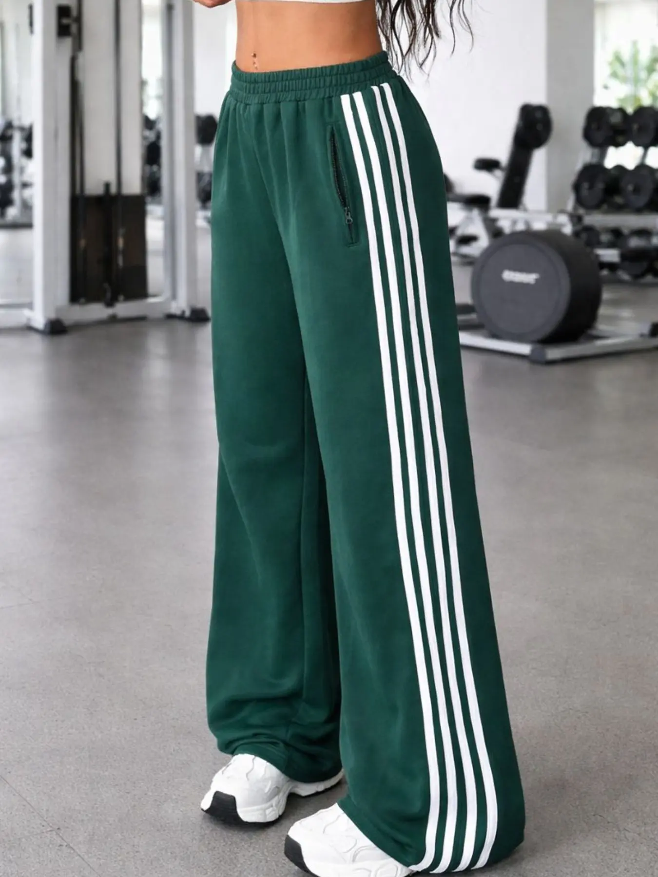 Green Track Pants Womens Side Stripe Sweatpants Wide Leg Joggers Elastic Waist Loose Fit Sportswear Trousers High Waist Casual Lounge Pants Streetwear Athleisure Retro Stripe Trendy Everyday Comfort Pants Fitness Trousers Athleisure Casual Bottoms