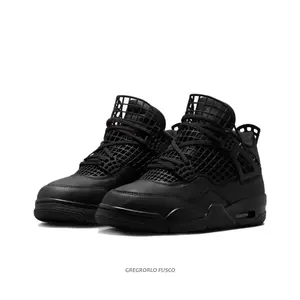 All-Black Mid-Top Retro Basketball Shoes