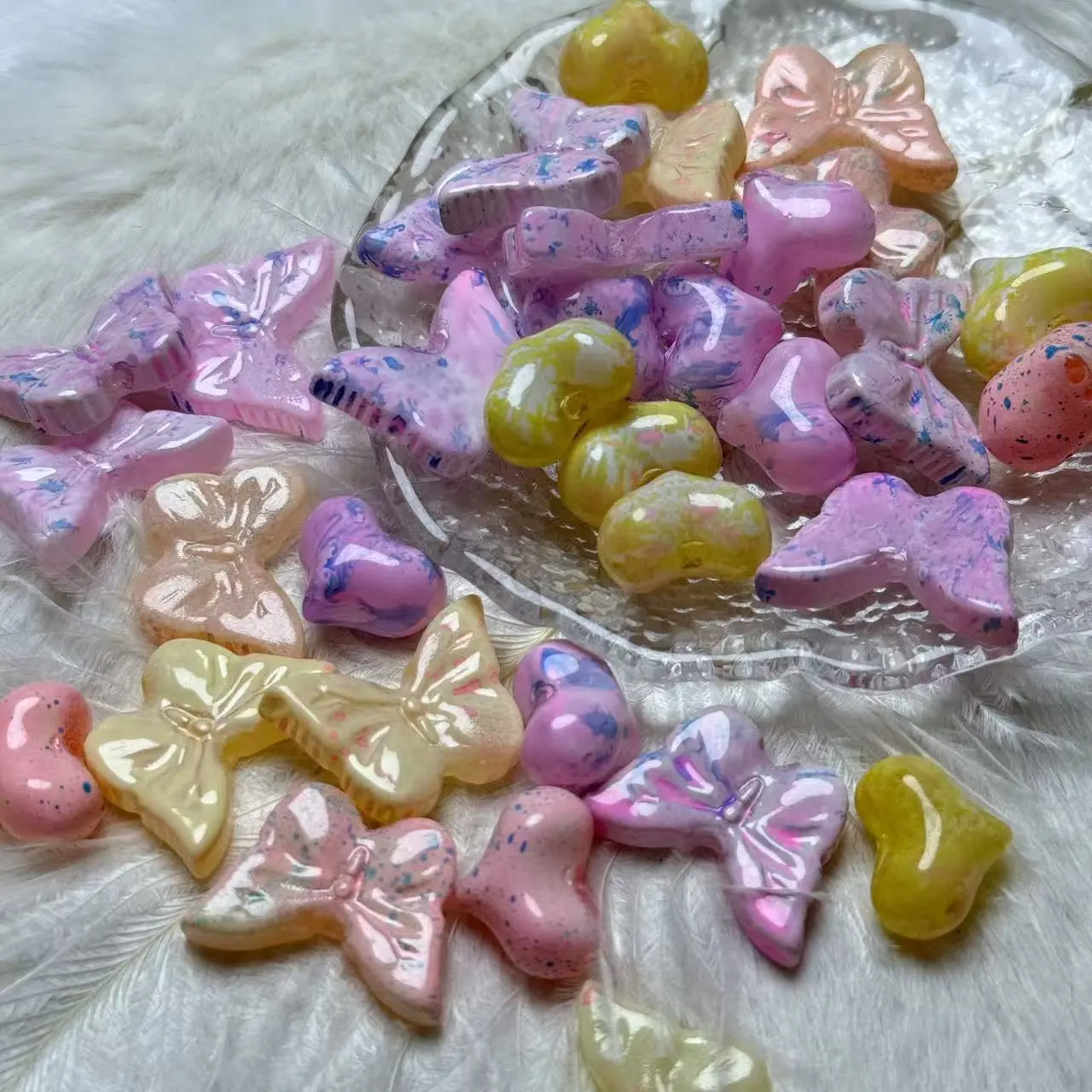 【A170】Yellow Pink Butterfly Heart Oil Painting Mixed Glass Beads 75ml