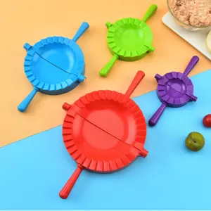 ANJUKE Set of 4Dough Press - Plastic Pastry Shaper & Empanada Maker Press With Crimped Crust Edges - Kitchen Tools For Making Dumplings, Hand Pie, Ravioli, Pierogi, Turnover