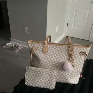 Fashionable Geometric Pattern Tote Bag & Wallet Set, Work Commuter Bags for Women, Large Capacity Shoulder Bag & Wallet, Casual Trendy Versatile High-quality Daily Commuting Unique Bags Set, Mother's Day Gift