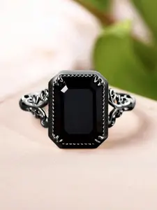 Gothic Zircon Square Ring for Women, Simple Cubic Zircon Jewelry, Fashionable Daily Wear, Perfect Gift for Friends, Cubic Zirconia Ring