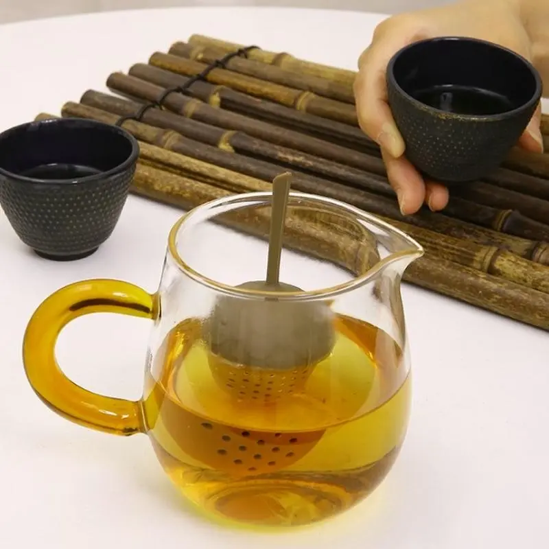 2pcs Acorn Shaped Tea Infuser - Mini Portable Tea Filter for Office and Camping Use with Durable Silicone Material Tea Making Tool