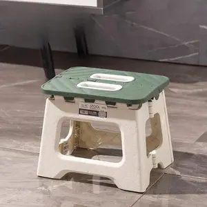 Portable Folding Stool, Durable Plastic Folding Stool, Compact and Versatile Stool for Fishing, Barbecue, Camping, Fishing