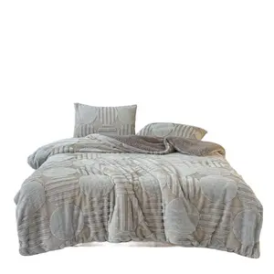 King Size Imitation Rabbit Fur Blanket, Warm Breathable Non-Sweaty, Suitable for Dormitory Bedroom Shawl, Lightweight Throw Blanket