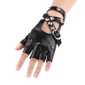 New Women's Dance Half Finger Gloves Performance Half Punk Rivet Chain Dance Pole Dance Street Dance Leather Gloves