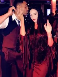 4 Piece Size Women's Large Goth Long Flare Sleeve The Adams Family  Morticia Adams Costume Halloween Set