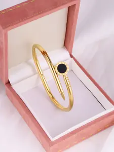 Viral Black & Gold Bracelet | Hypoallergenic Adjustable Bangle