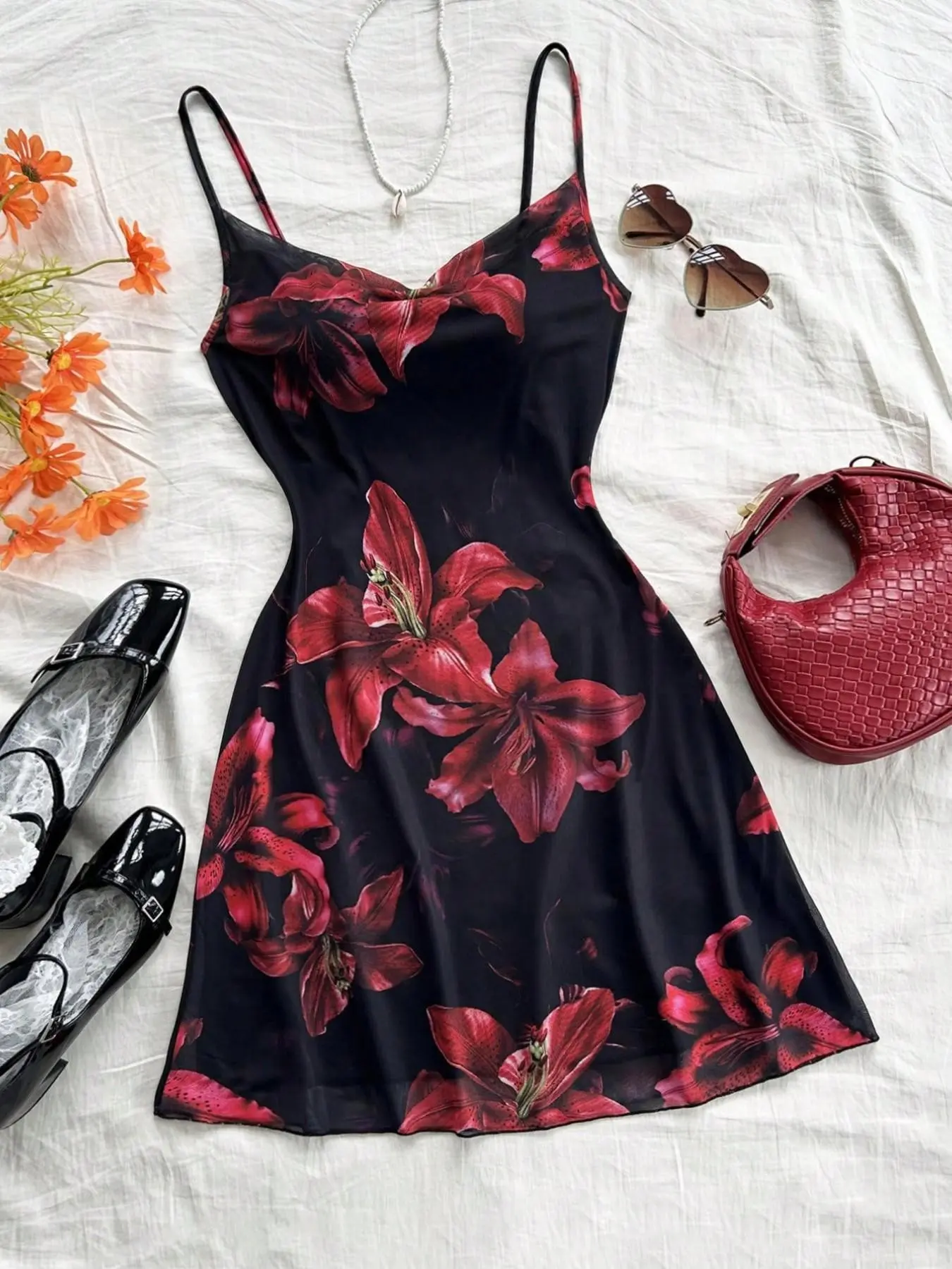 at&t lily mini dress M / ICE BLUE Imported(all measurements approximate from size small) Women's Lily Print Floral Halter
