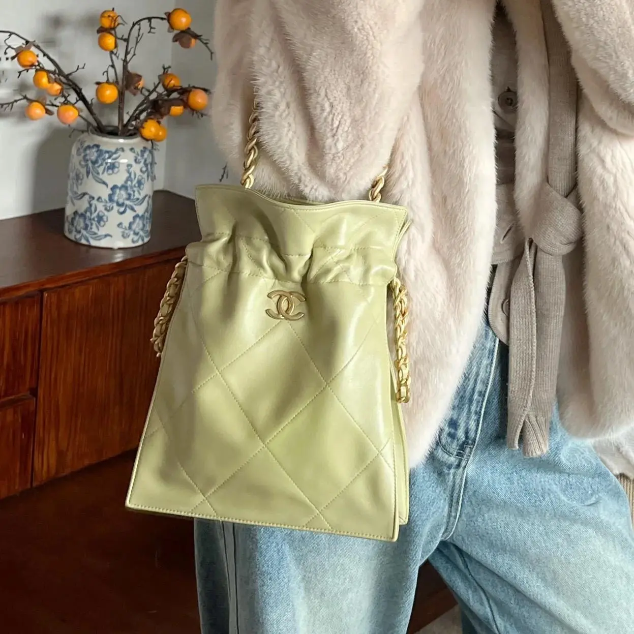Pre-owned CHANEL 1300｜designer crossbody bag
