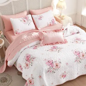 - Set, Floral Coquette Cottagecore Farmhouse Vintage Flowers, for Teen Girls, Reversible Lightweight Bedspread Coverlet, 3 Pieces, White Pink, Queen/Full Size