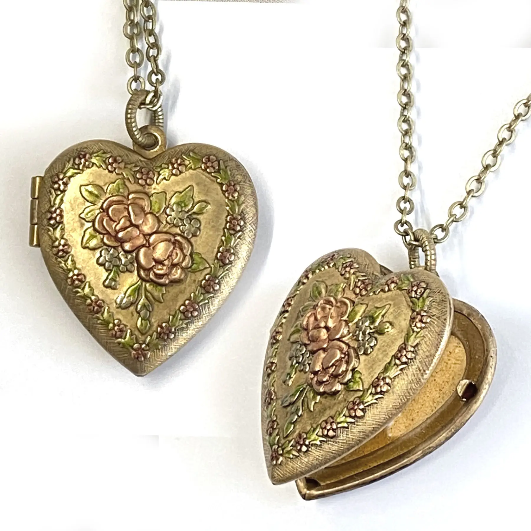Vintage Heart Locket Necklace N696 Vintage Heart Locket Necklace N696