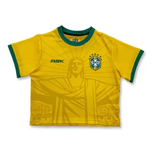 Brazil Redeemer Crop Top 2026 – Retro Football Inspired Cut-Off Tee – Yellow Green Streetwear Jersey Top – Trendy Women’s Sport Style Crop Shirt