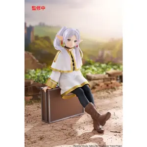 Desktop Cute Figure Frieren: Beyond Journey's End Frieren: Trunk Case Ver.