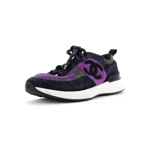 Pre-owned Chanel Men's CC Low-Top Sneakers Suede by Rebag