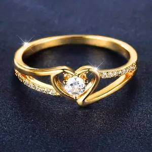 Elegant Romantic Sparkling Cubic Zirconia Heart-Shaped Ring, Suitable For Wedding, Engagement, Valentine's