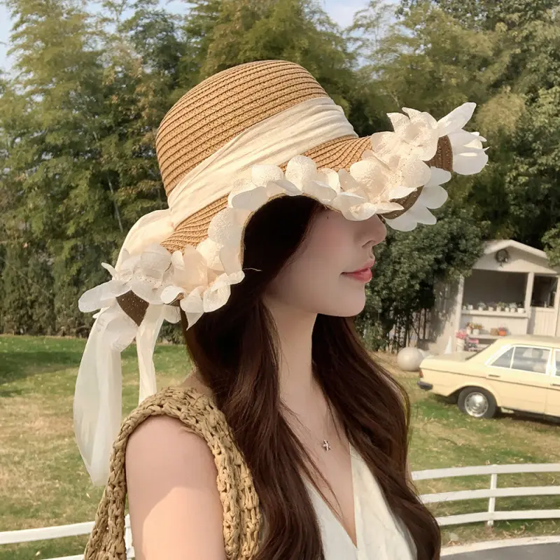 French lace flower straw hat for women, large brim with summer seaside vacation style, sunshade and sunscreen hat, sun hat for large head circumference, the perfect gift for Mother's Day and birthdays
